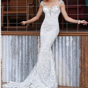 Da Vinci Bridal Gown